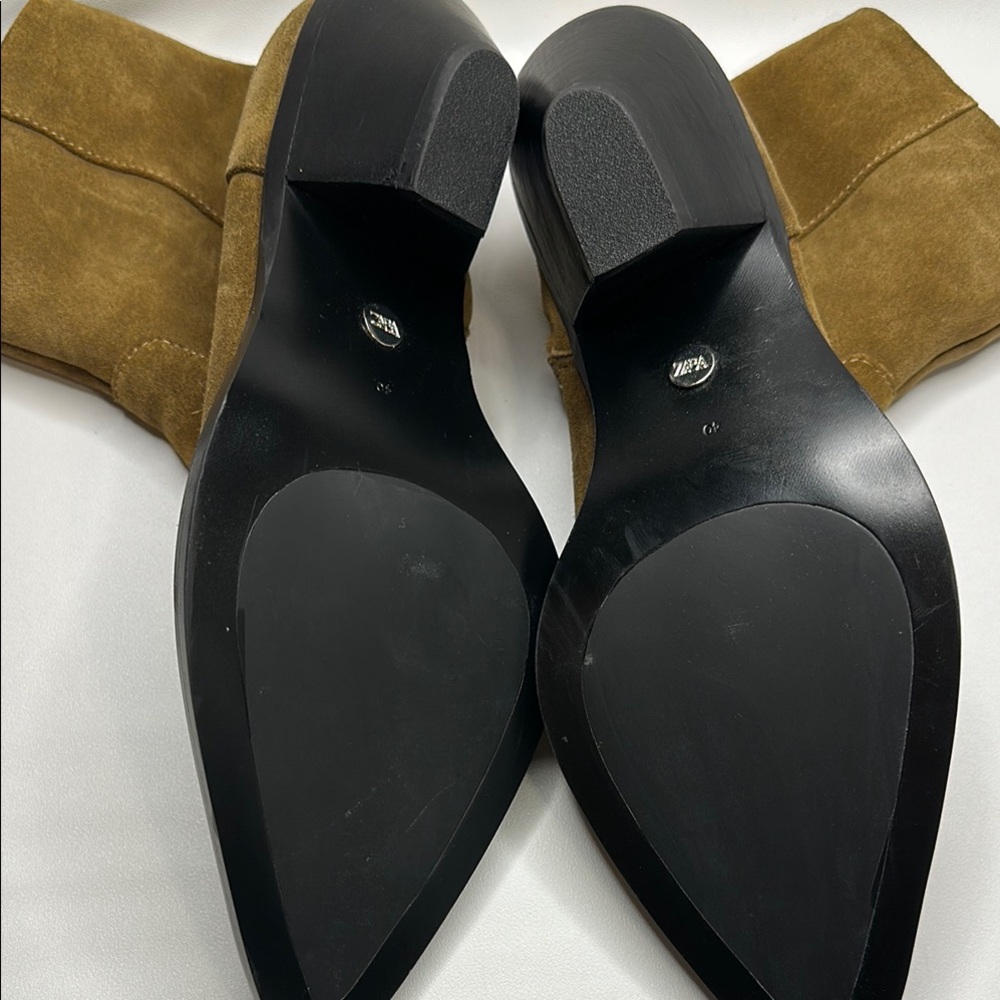 Brown Suede Ankle Boots - Picture 5 of 7